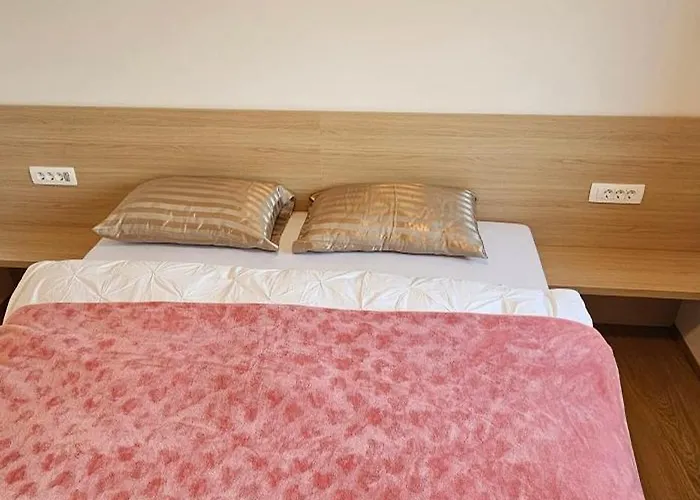 بيت ضيافة Muric